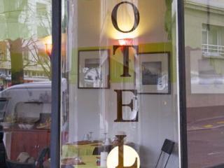 Hotel Vieille Tour Rouen Ngoại thất bức ảnh